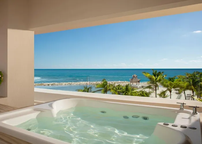 Resort Dreams Jade & Puerto Morelos
