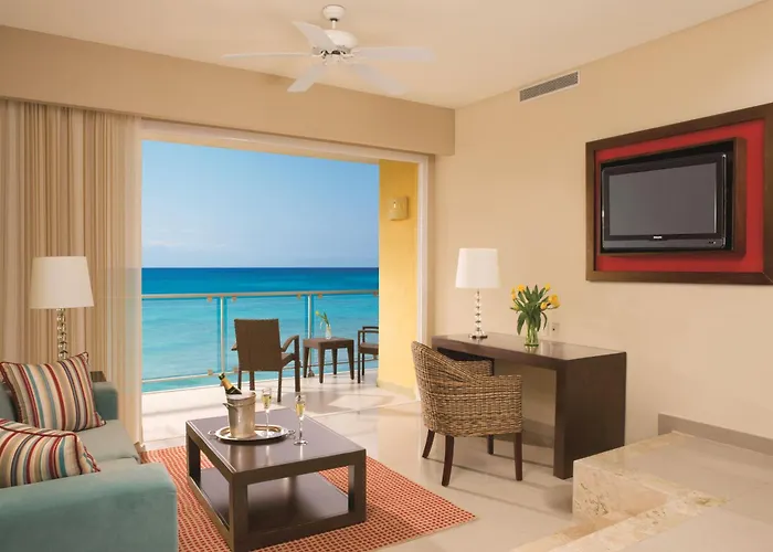 Resort Dreams Jade & Puerto Morelos